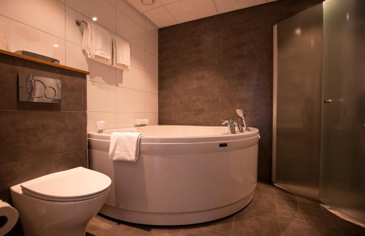 Park Alandia Hotel Mariehamn Dış mekan fotoğraf